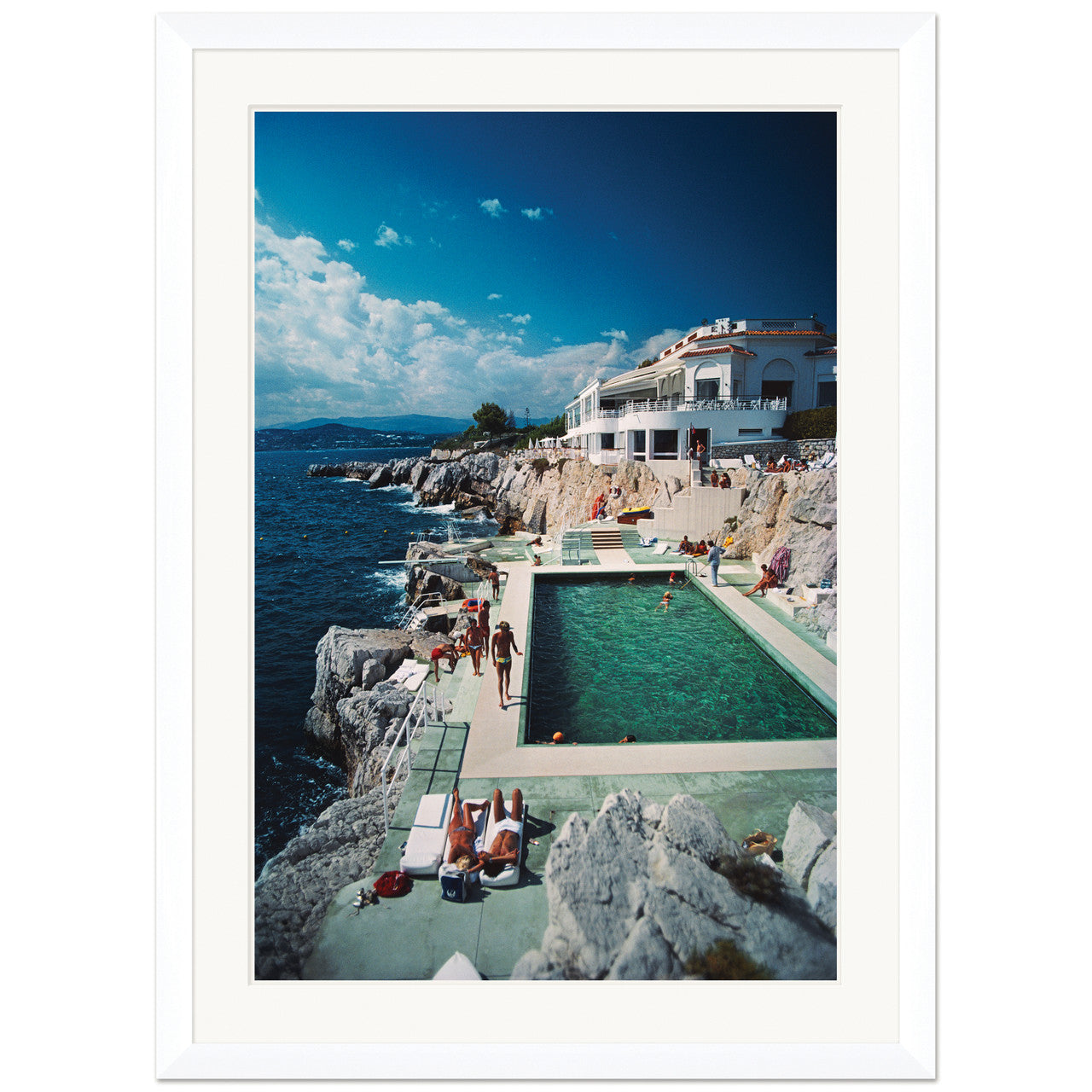 "Hotel du Cap Eden-Roc," Slim Aarons, August 1, 1976